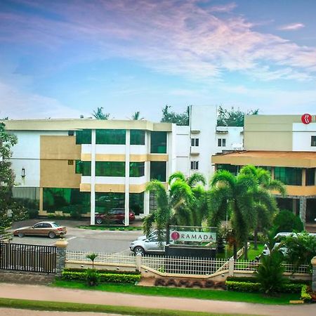 Ramada Katunayake Katunayaka Exterior foto