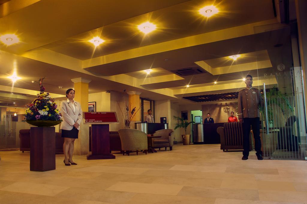 Ramada Katunayake Katunayaka Exterior foto
