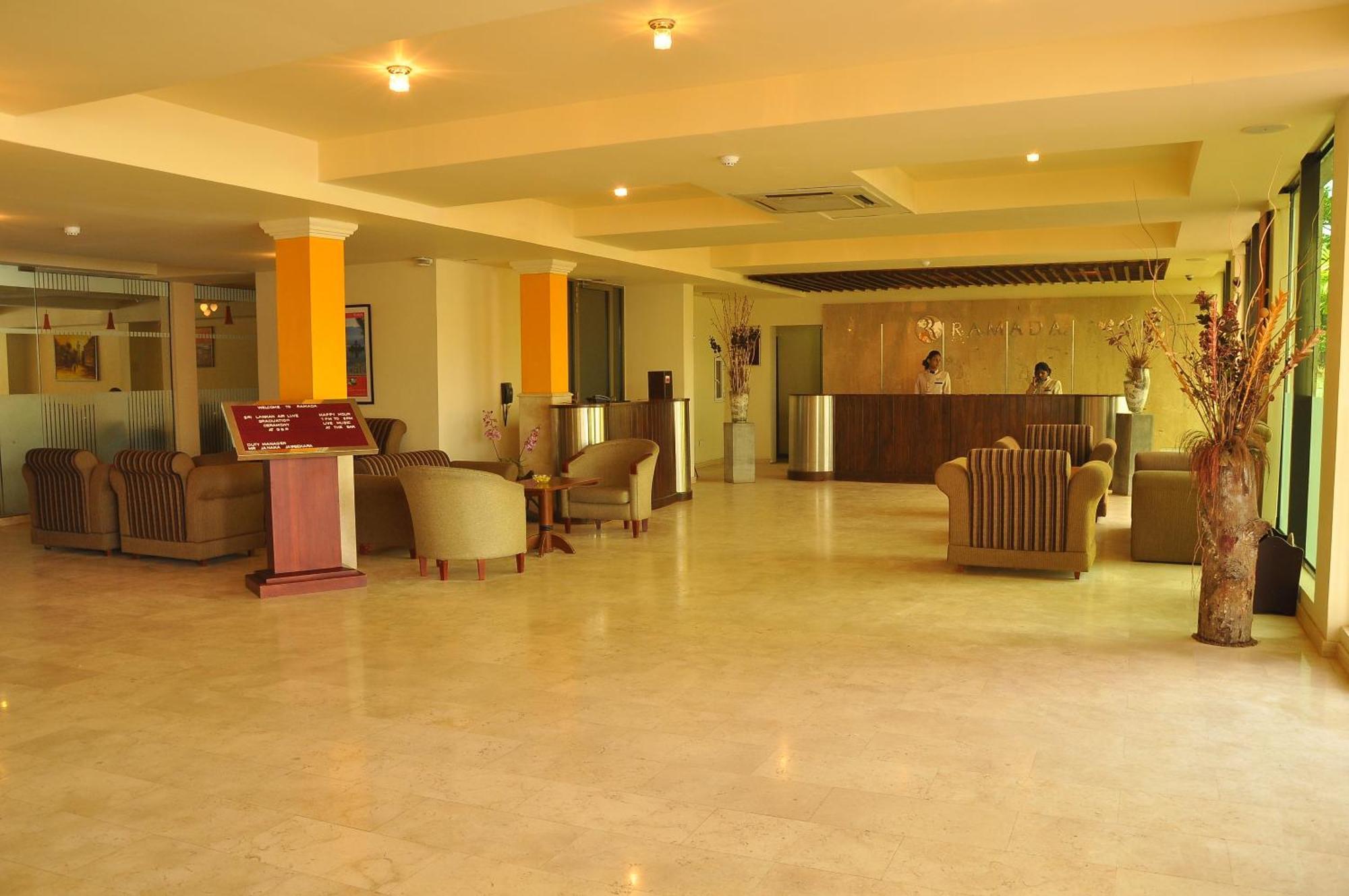 Ramada Katunayake Katunayaka Exterior foto