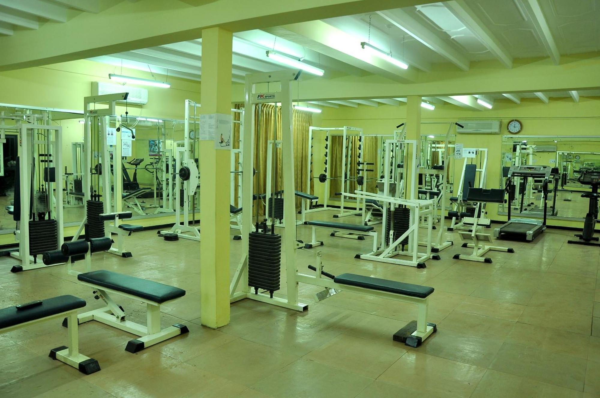 Ramada Katunayake Katunayaka Exterior foto