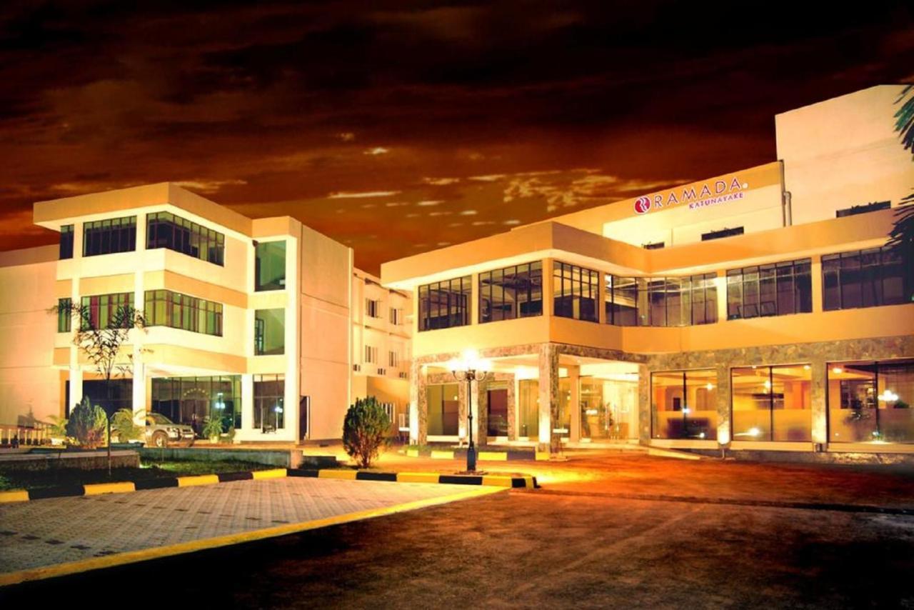 Ramada Katunayake Katunayaka Exterior foto